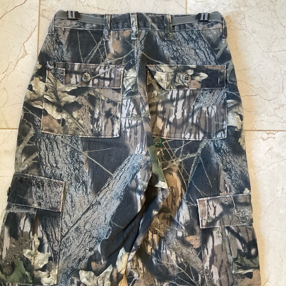 Camo hunting pants, Zip & button, side, back and leg pockets, soft, Size XS - Picture 10 of 14